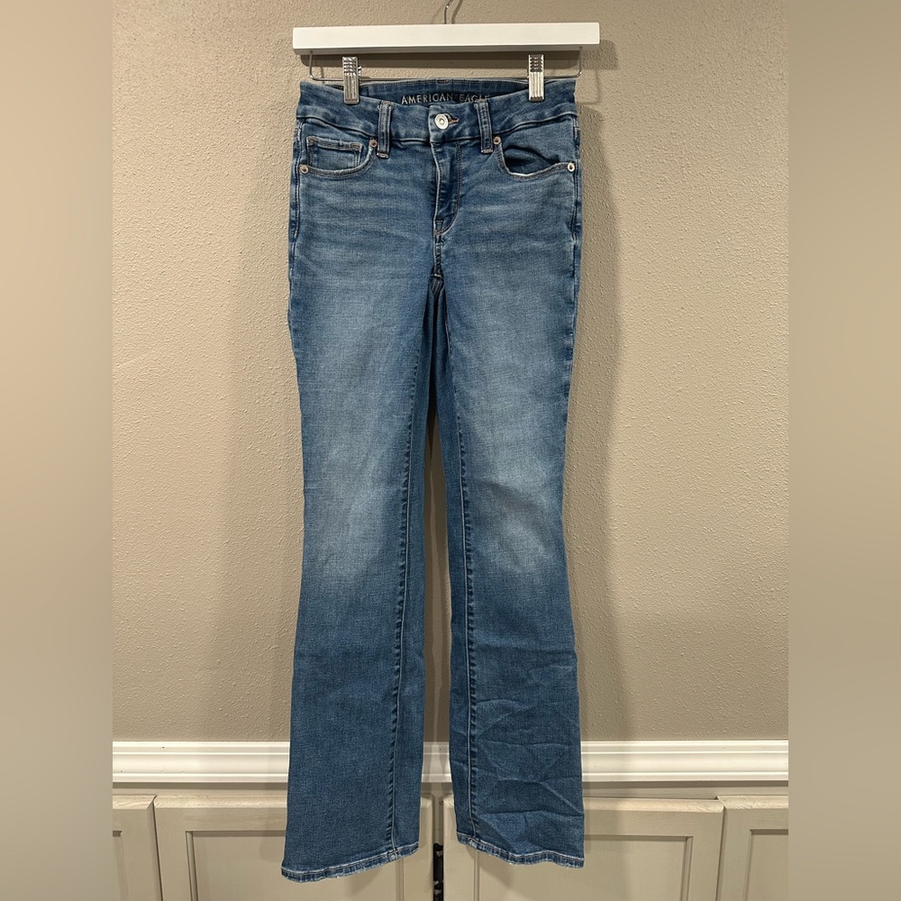 American Eagle Curvy High Rise Skinny Kick - Picture 2 of 6